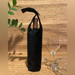 Handcrafted Cloth Reusable Wine/Beverage Bag: Black Velvet